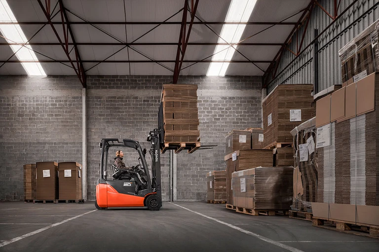 Toyota Traigo 48 - Image 2